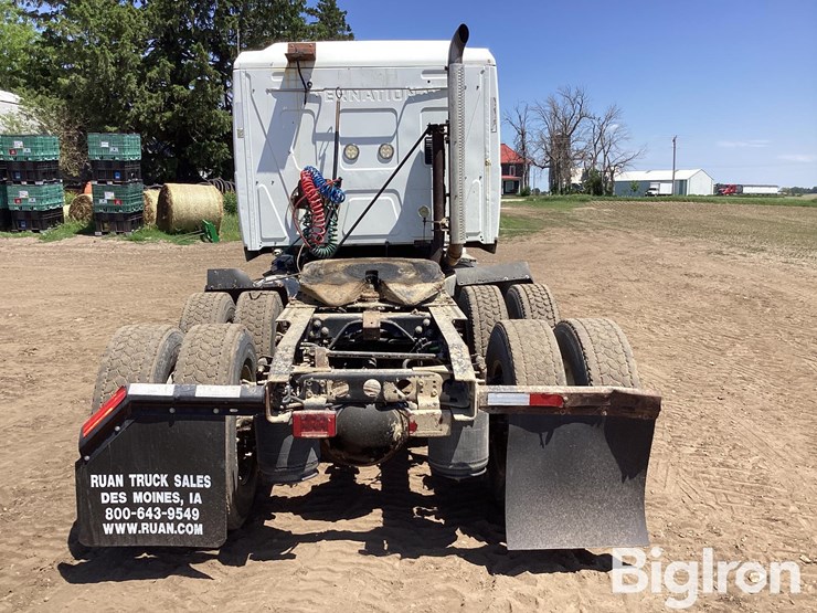 2015-international-prostar-image-6