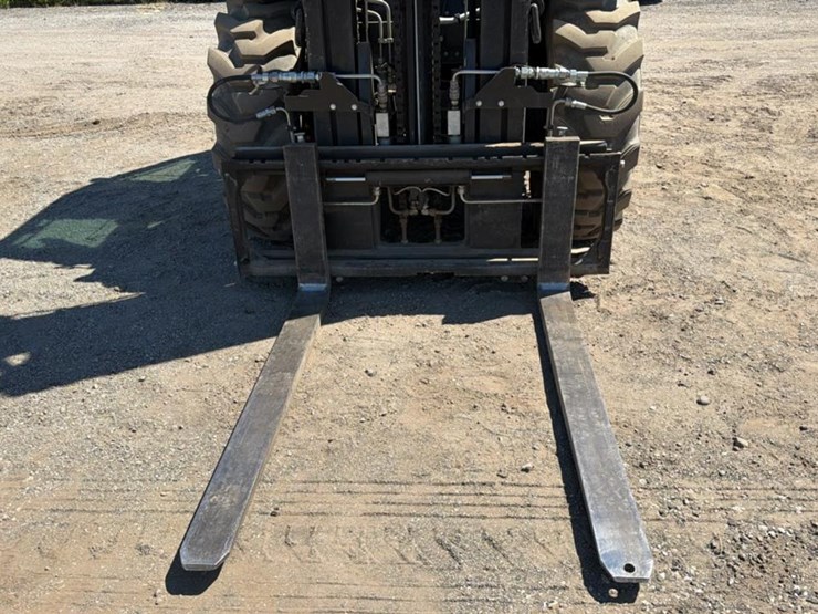 #1350-•-2022-manitou-mc25-4-forklift-image-14