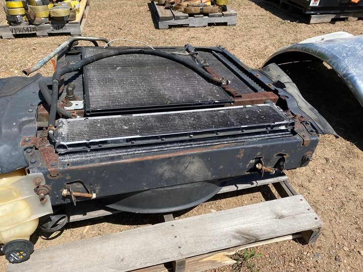 international-durastar-4300-image-9
