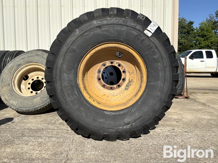 caterpillar-14-image-3