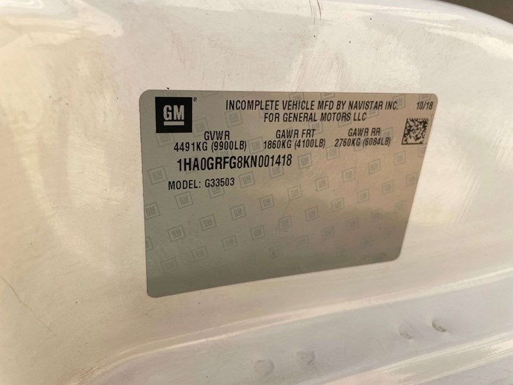 2019-chevrolet-express-3500-image-27
