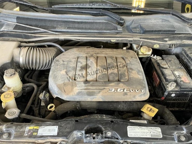 2013-dodge-grand-caravan-image-13