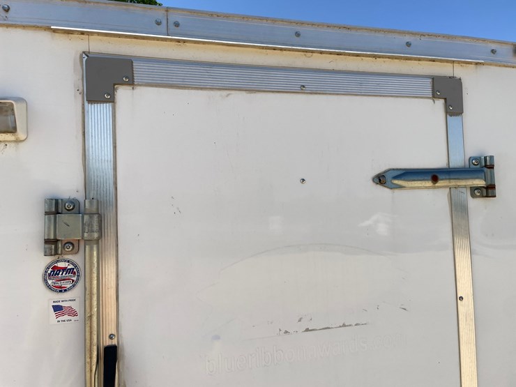 #412-•-2012-middlebury-16'-enclosed-trailer-(has-wi-title)-image-38