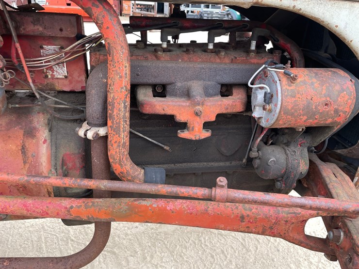 ford-8n-image-33