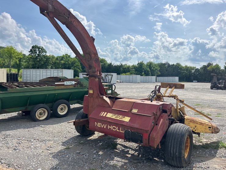 new-holland-782-image-5