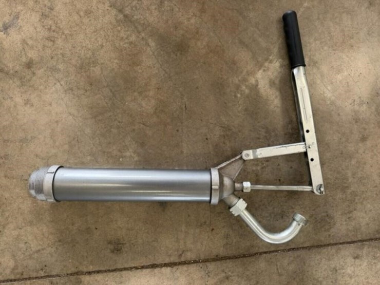 hand-oil-pump-image-4
