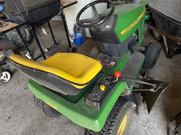 john-deere-38-image-16