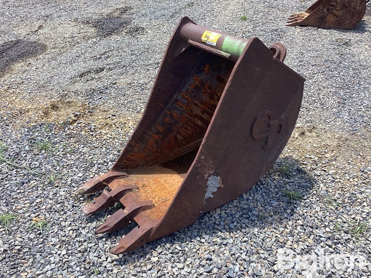 cp-24”-excavator-bucket-image-1
