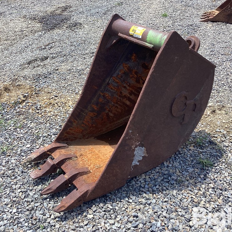 CP 24” Excavator Bucket