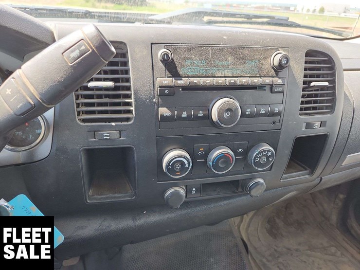 2012-gmc-sierra-3500hd-image-39