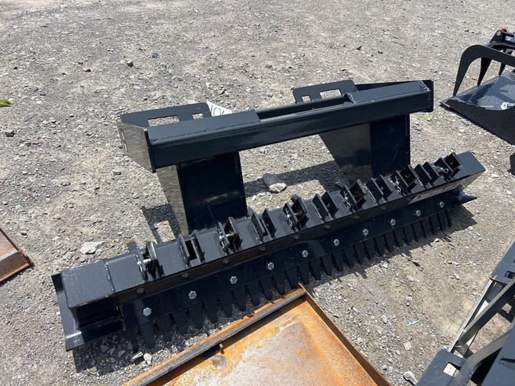 #106-•-six-shank-skid-steer-ripper-image-1