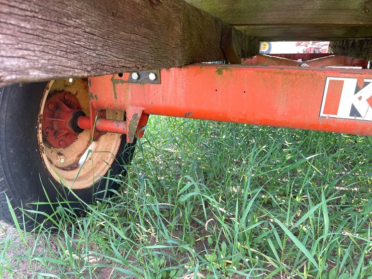 #2009-•-hay-wagon-with-kasten-running-gear-(colfax-wi)-image-9