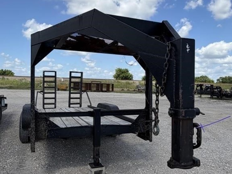 l2--16'-gooseneck-trailer-image-4