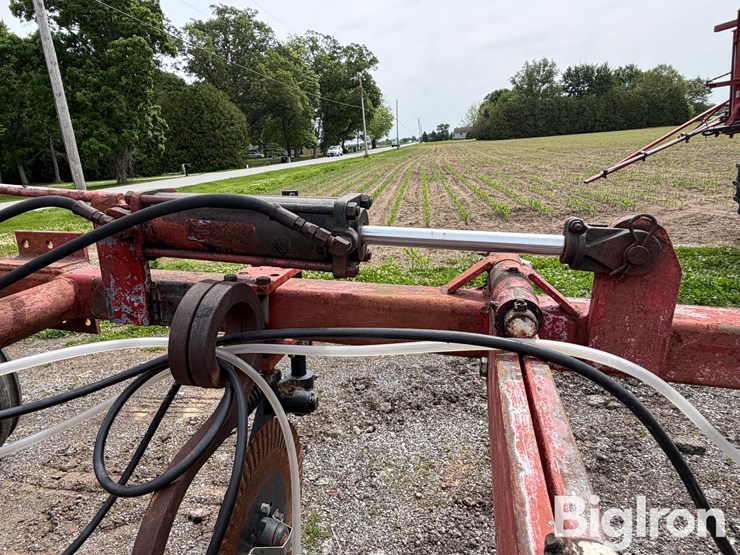 p&h-11-knife-anhydrous-applicator-image-13