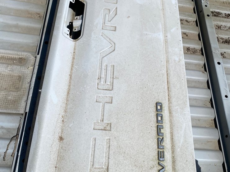 #7418-•-2020-and-newer-chevrolet-take-off-box-with-tailgate-(antigo,-wi)-image-15
