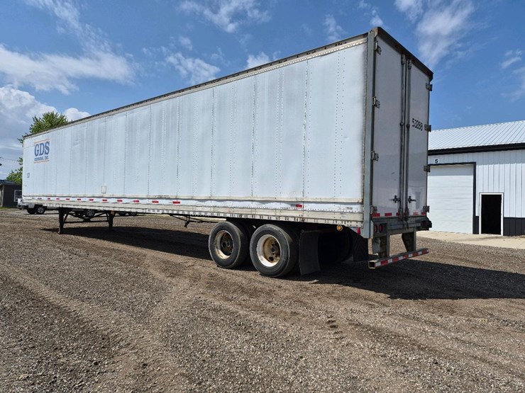 stoughton-trailer-image-3