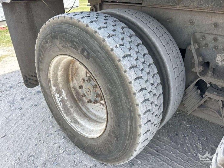 2013-international-workstar-7600-image-34