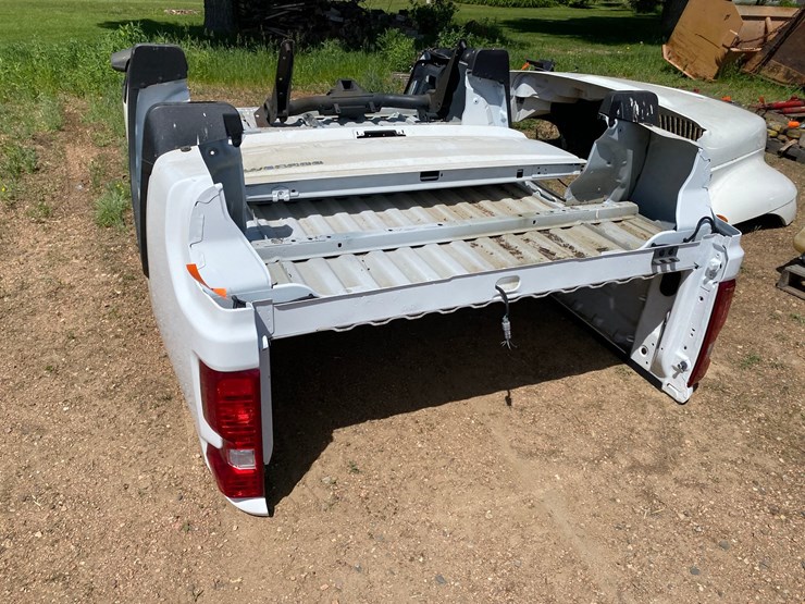 #7418-•-2020-and-newer-chevrolet-take-off-box-with-tailgate-(antigo,-wi)-image-7