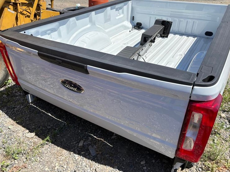 ford-8-ft-image-3