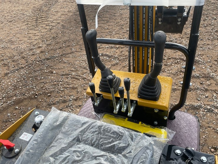 #2036-•-2026-cfg-h13r-mini-excavator-image-14