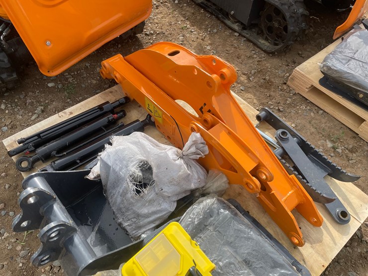 #2014-•-unused-2026-landhonor-mini-excavator-image-23