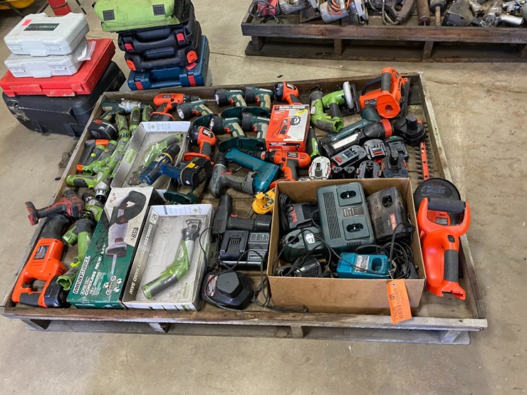 #7506-•-pallet-of-battery-powered-tools-(antigo,-wi)-image-2
