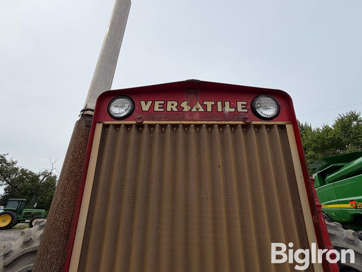 1975-versatile-850-image-20