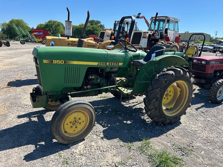 john-deere-950-image-1