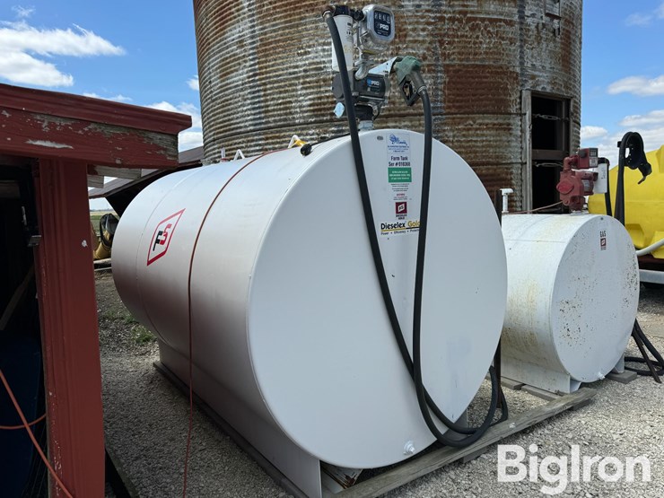 1,500-gallon-fuel-tank-image-2