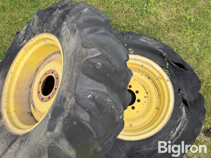 john-deere-8-image-13