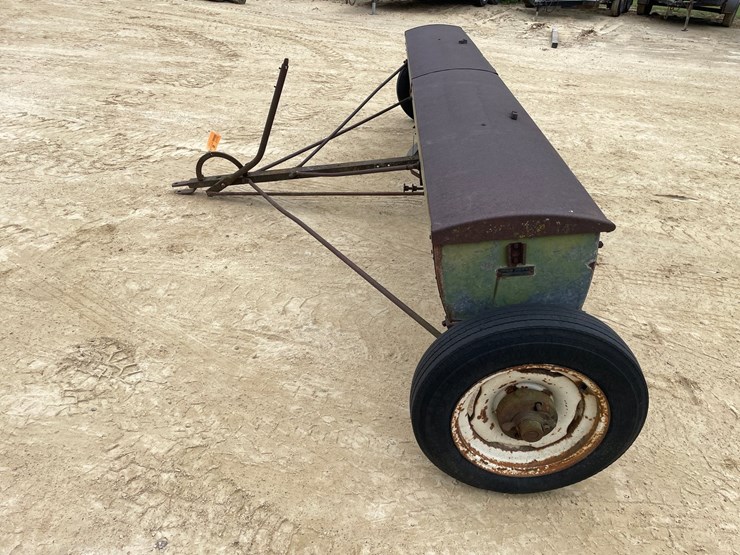 #2015-•-antique-john-deere-lime-spreader-image-8