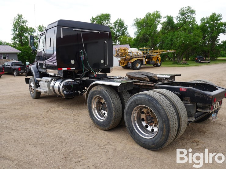 2015-western-star-4900-image-7