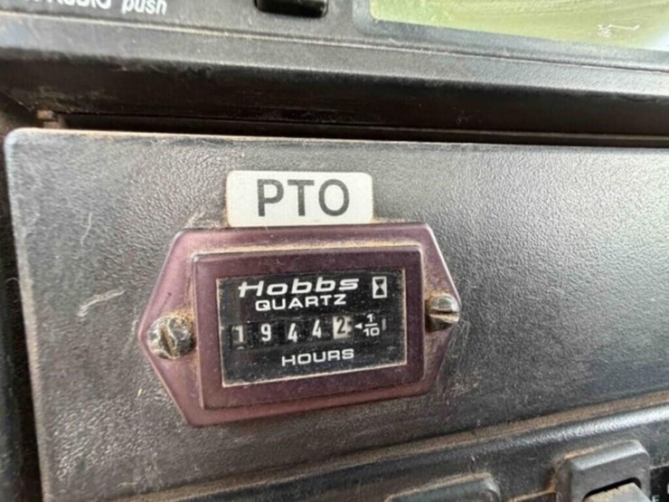 2005-international-durastar-4300-image-10