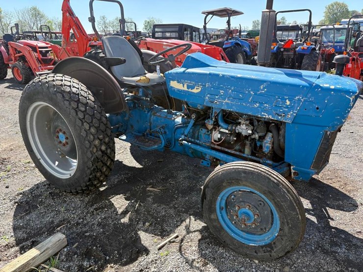 ford-tractor-image-5