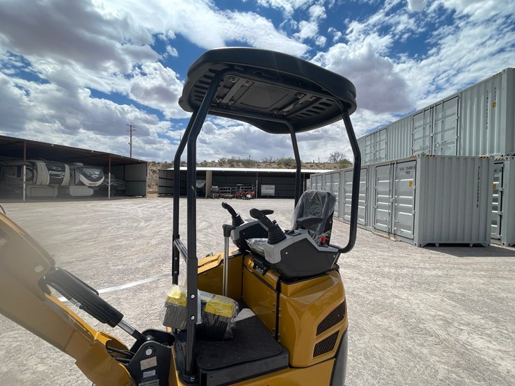 #2661-•-unused-cfg-mini-excavator-image-17