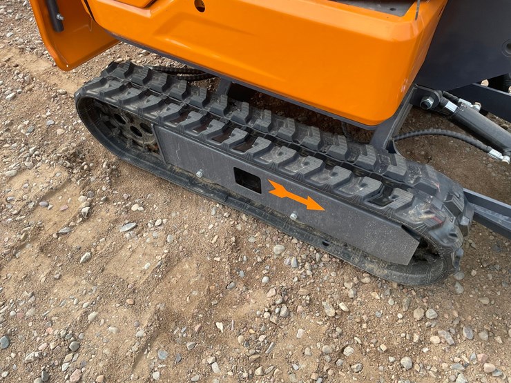 #2017-•-unused-2026-landhonor-mini-excavator-image-6
