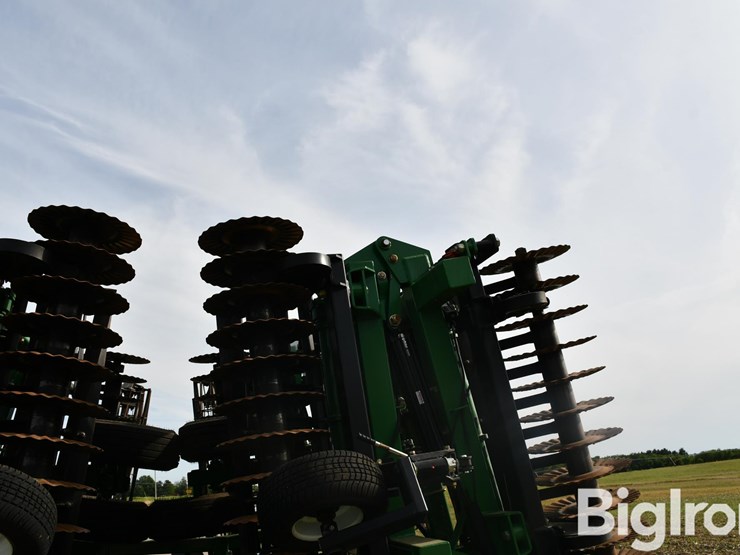 mcfarlane-incite-5140-drb-40'-universal-tillage-image-14