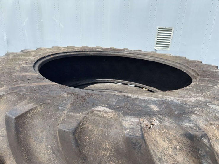 four-18.4-46-tractor-tires-one-money-bid-image-4