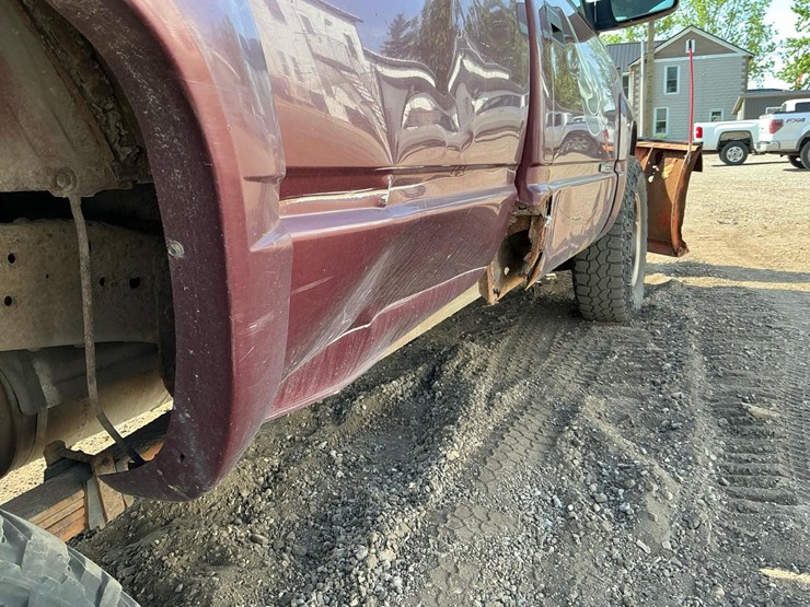 1998-gmc-2500-image-24