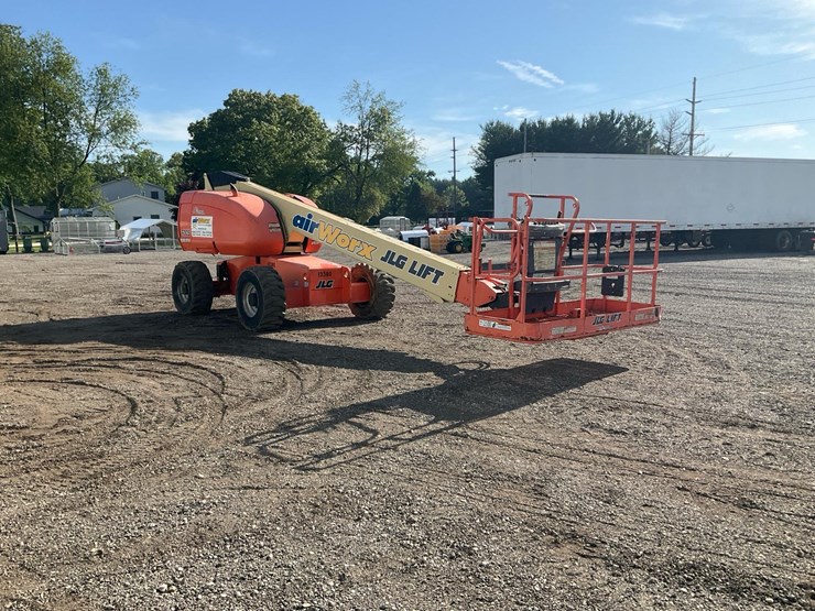 2005-jlg-600s-image-10