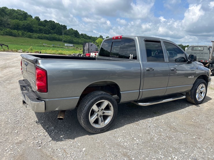 2008-dodge-ram-1500-image-6