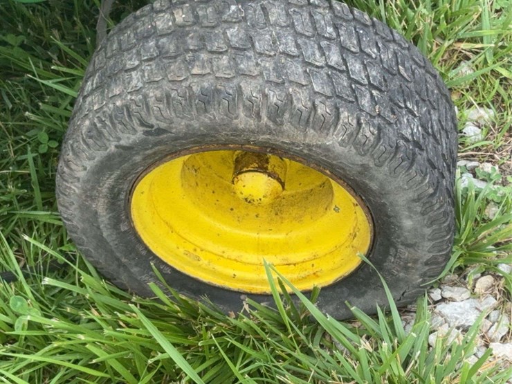 1970-john-deere-110-image-10