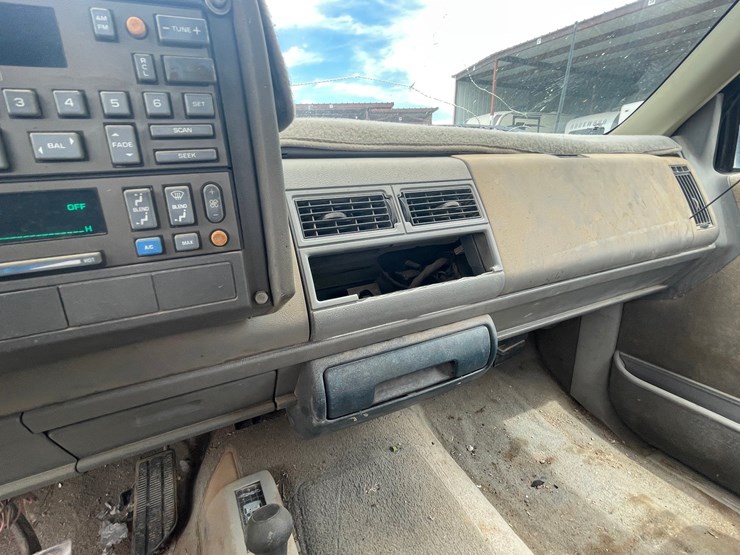 1992-chevrolet-k2500-image-68