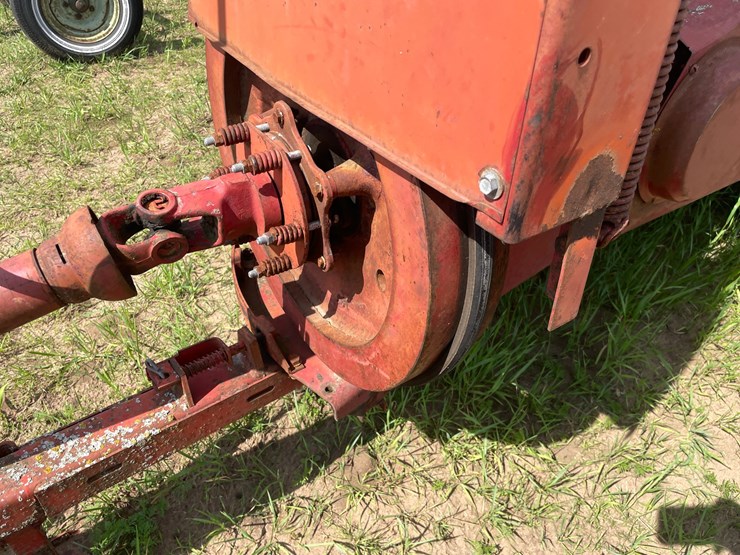 new-holland-273-image-19