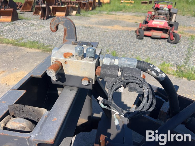 sweepster-22109mh-9’-broom-attachment-image-14