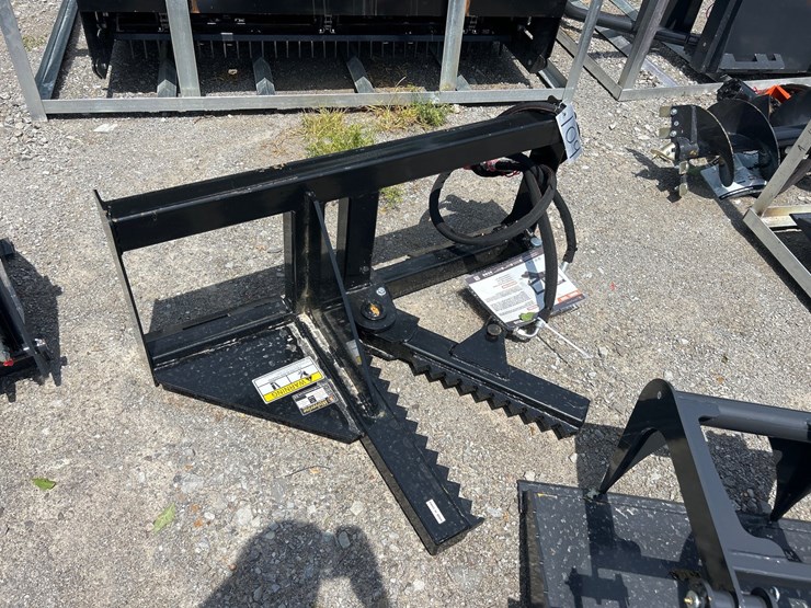 #109-•-skid-steer-tree-/-post-puller-image-1