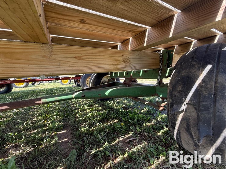 16'-hay-rack-on-john-deere-running-gear-image-20