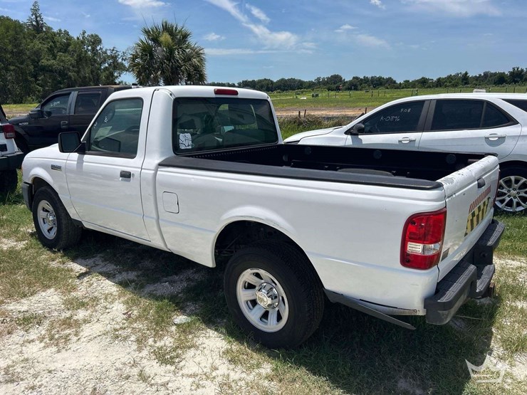 2011-ford-ranger-image-4