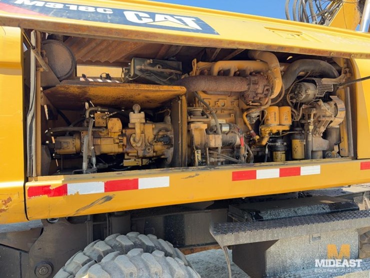 2003-caterpillar-m318c-image-12