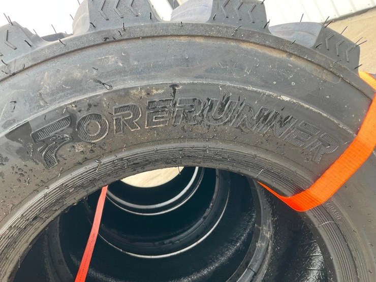 #4055-•-unused-set-of-skid-steer-tires-image-4